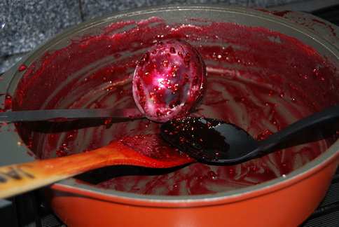 Washing up of the preserving pan food preserving workshops berry jams